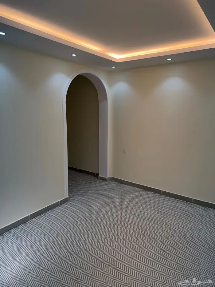 غرفة للإيجار الشهري في حمراء الاسد 0