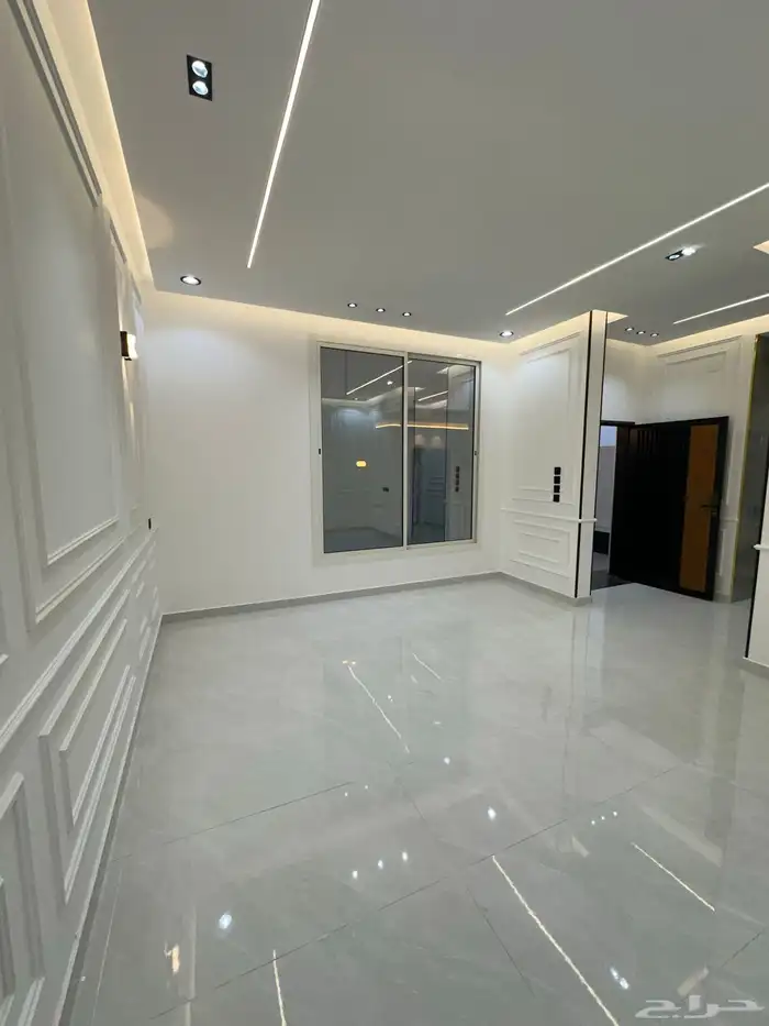 فلل تشطيب شخصي فاخر جدا للبيع 13