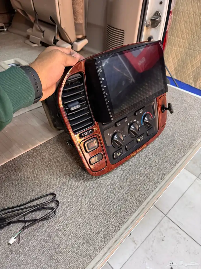 شاشة جيب 2002 1