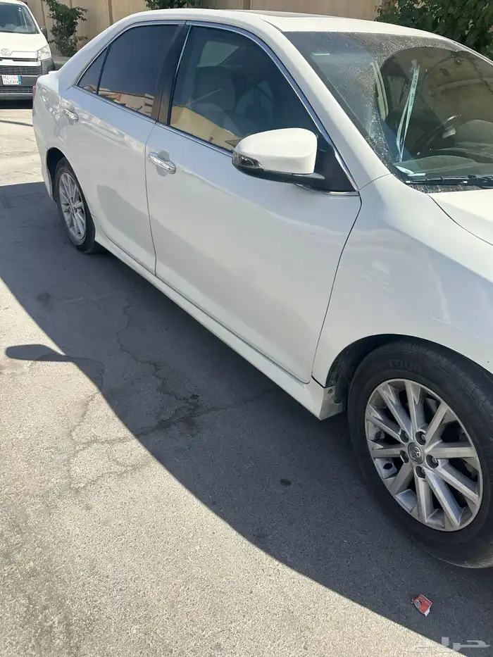 كامري 2014 للبيع 2