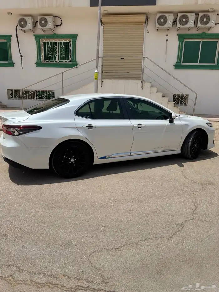 كامري 2024 GLeX فل ممشى 30 الف مالك اول وكالة صيانة جديدة 19