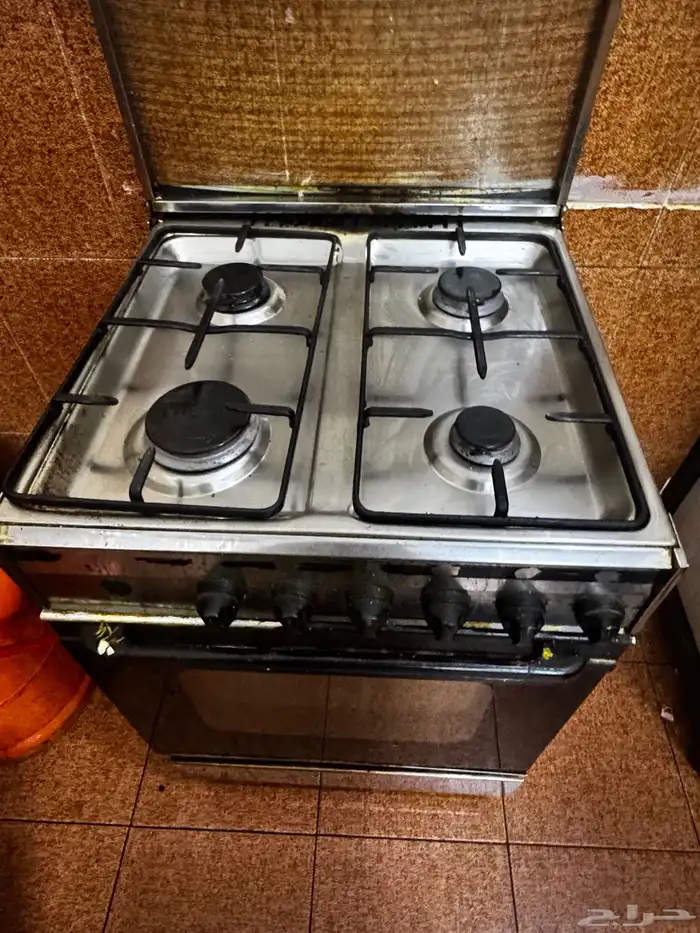 فرن 300مكيف سرير نفرين سرير نفر بدون مراتب 1