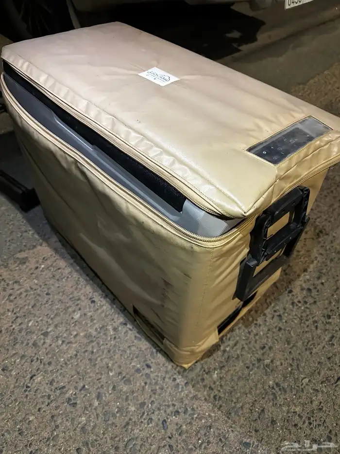 ثلاجة سياره 1