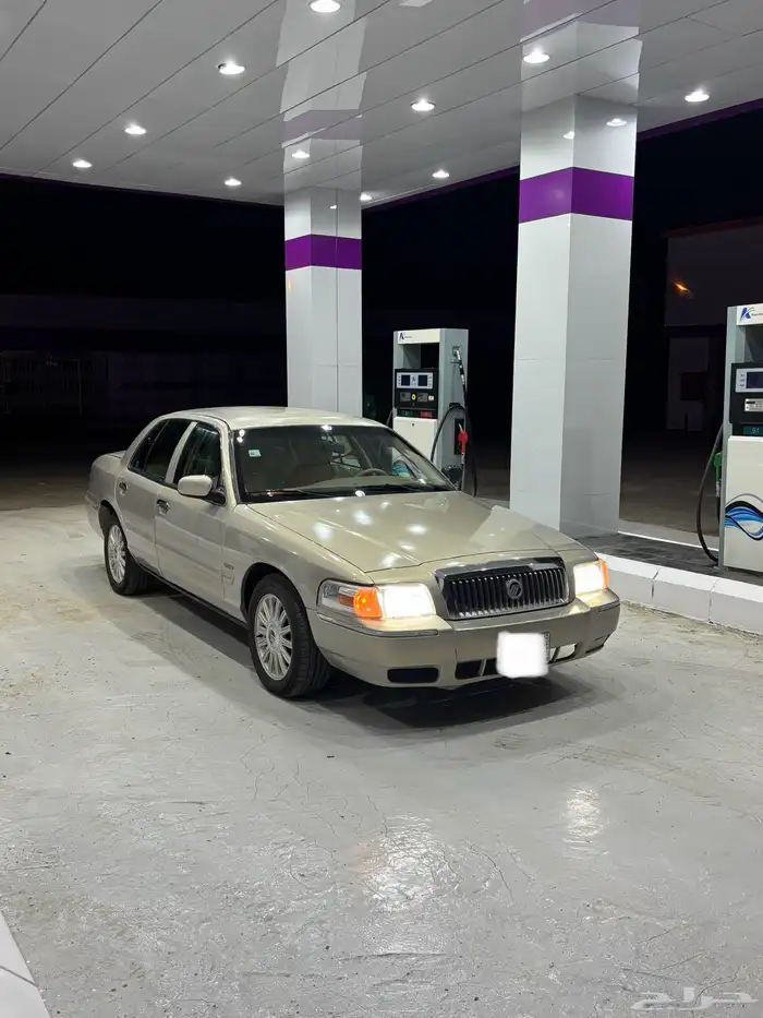 فورد ماركيز 2010 0