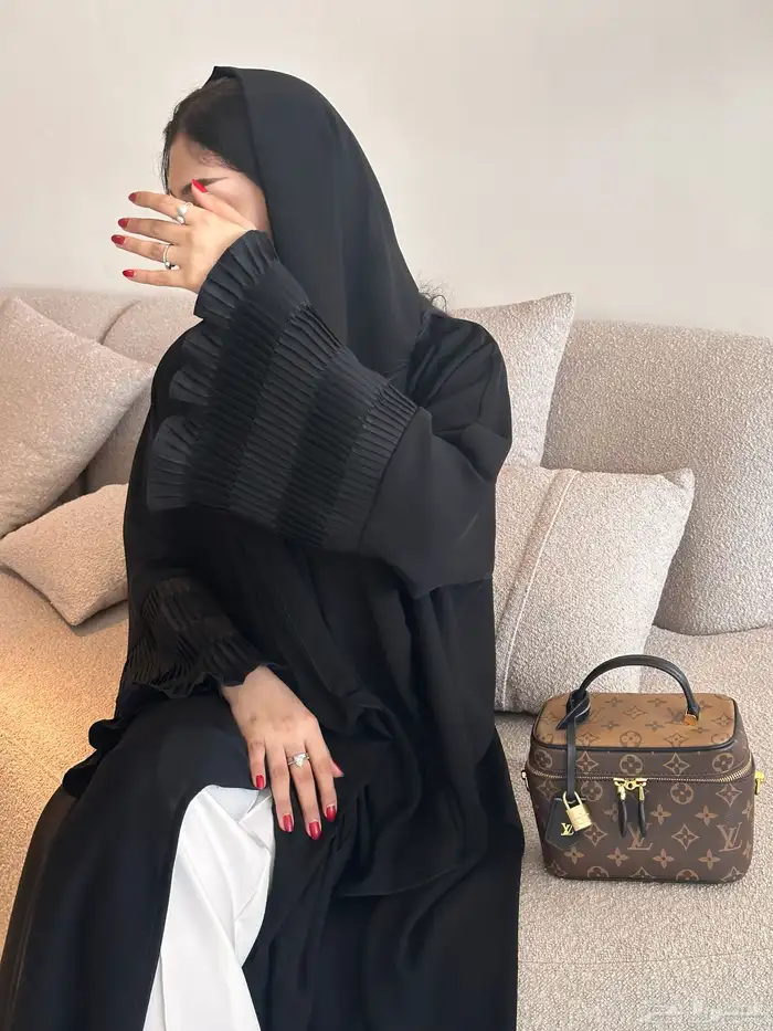 عبايه للبيع جديد للتصفيه 1