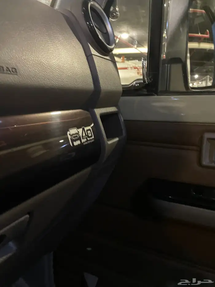 شاص بريمي 2025 مستعمل اصدار 40 عام أتوماتيك بنزين 10