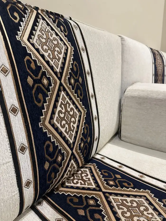 جلسة ارضية 0