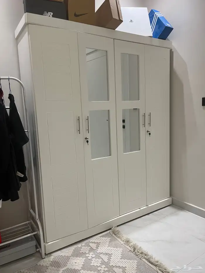 للبيع دولاب 4 ابواب 1