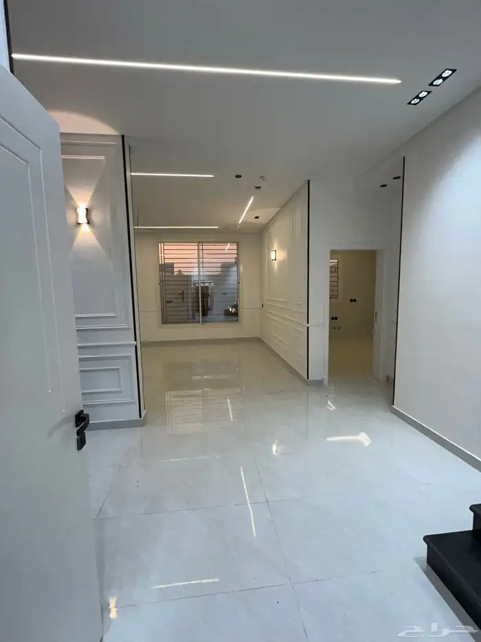 فلل تشطيب شخصي فاخر جدا للبيع 17