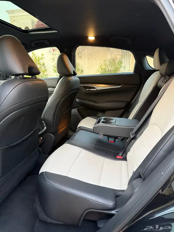 انفنيتي QX55 موديل2022 16