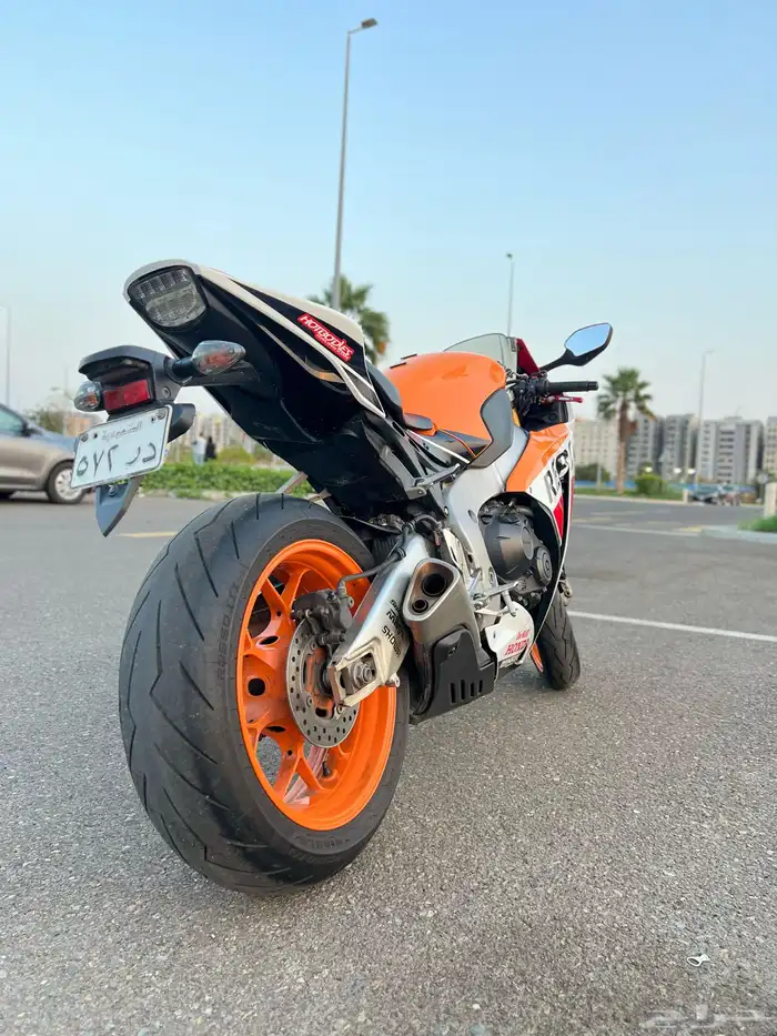 للبيع دباب هوندا ريبسول 1000 4