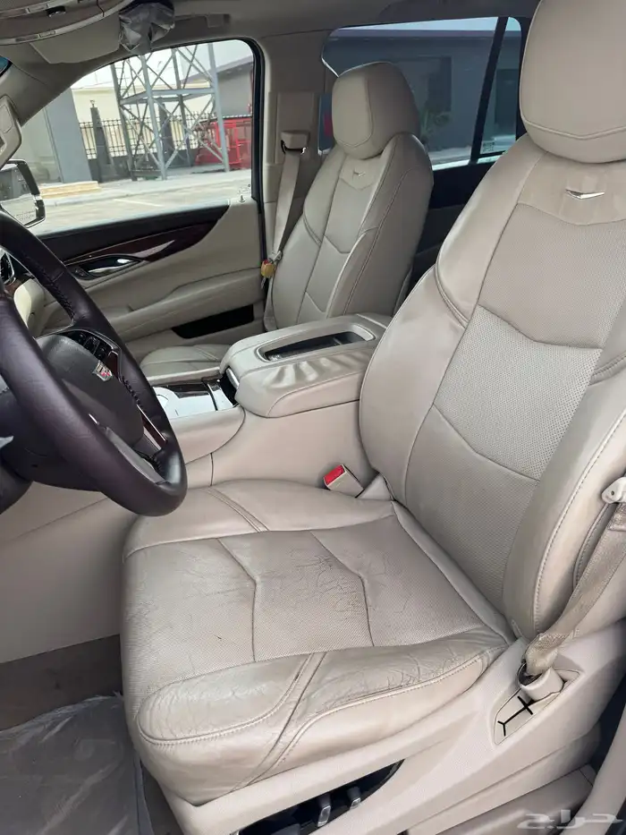 كاديلاك اسكاليد 2015 10