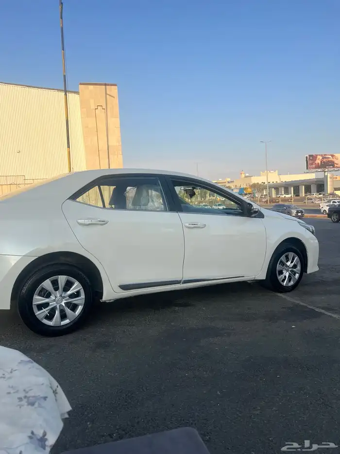 كورولا 2015 نظيفه 1