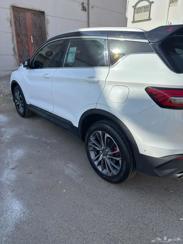 جيلي كولراي 2021 فل كامل ممشى 27 ألف كم فقط 2