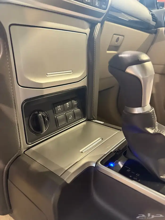 برادو 2020 مخزن مخزن عداد الفين كيلو فقط 10