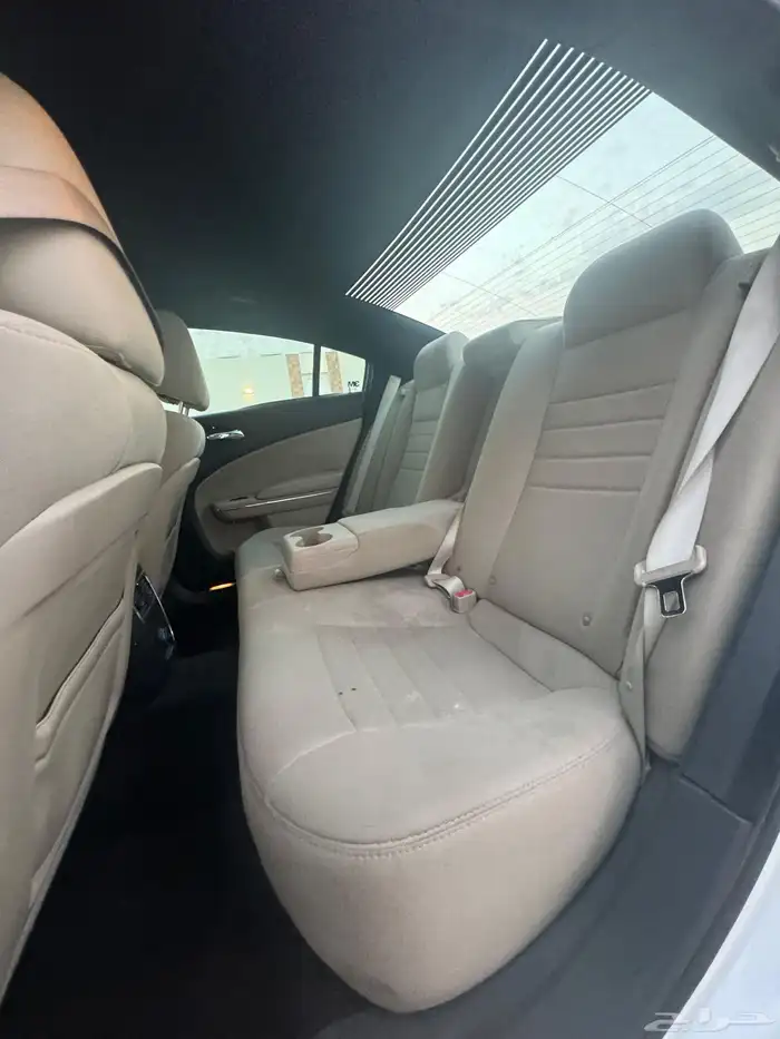 دودج تشارجر 2014 نظيف 10