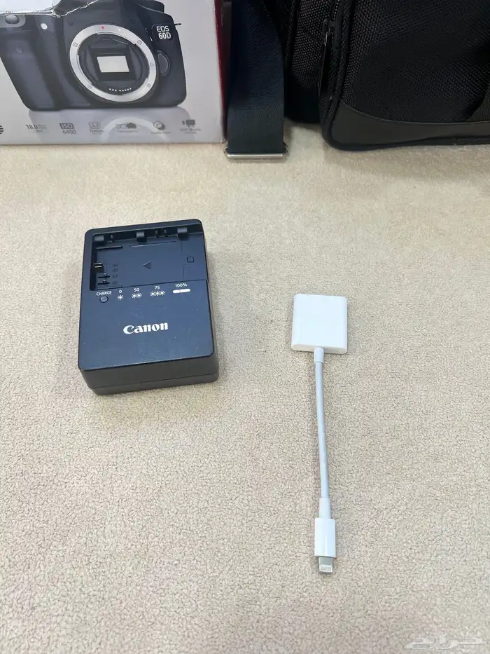 كاميرا كانون 60D مع عدسات 2 7