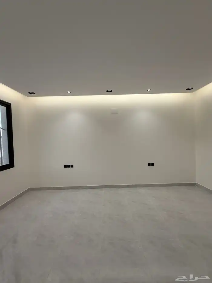 للبيع فلل فاخرة مكونه من دورين وملحق شمال خميس مشيط 28