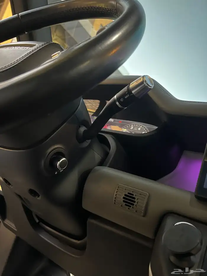 110ديفندر 2020نظيف 43