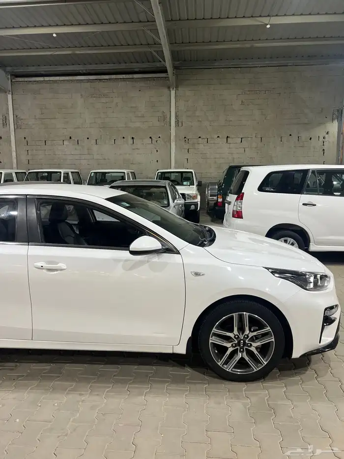 كيا سيراتو كي3 وكالة 2021 ممشى قليل 3