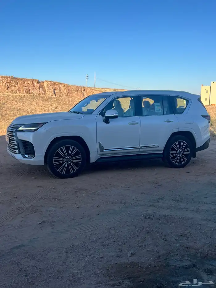 لكزز LX 600اوف وايت 2023 2