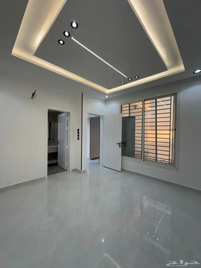 فلل تشطيب شخصي فاخر جدا للبيع 37