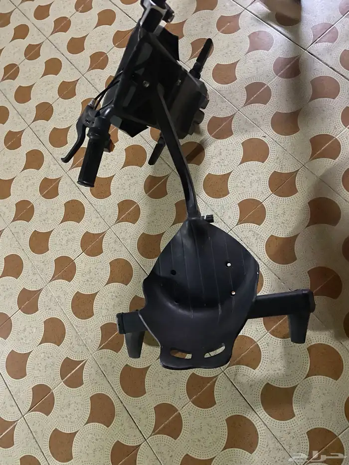 سكوتر ادريفت يحتاج له فقط تغيير مدخل شاحن 0