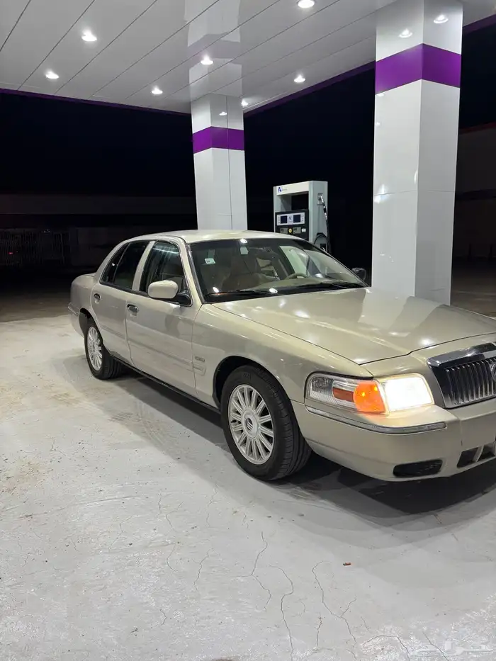 فورد ماركيز 2010 2