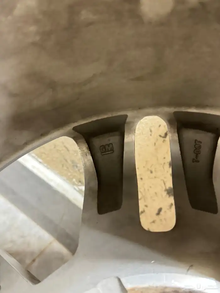 للبيع جنوط تاهو من 2015 وفوق 4