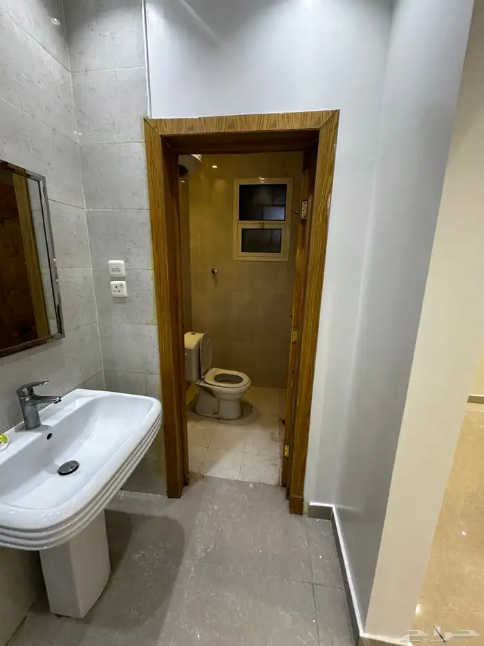 شقه لإيجار في طويق 5