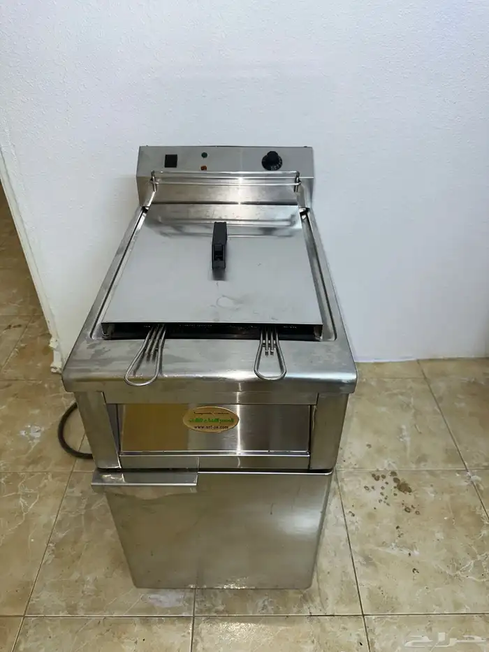 معدات مطاعم للبيع ومطعم و مطابخ و ادوات 4