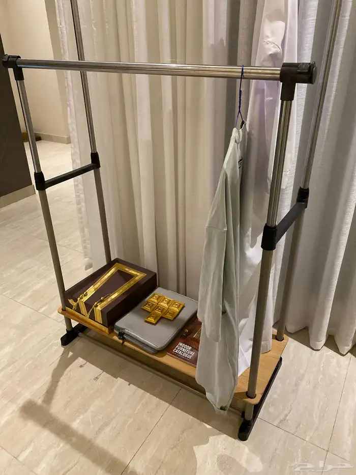 رف تعليق ملابس 2