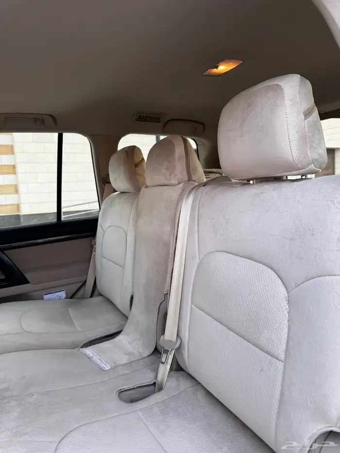 لاندكروزر تورنق 2021 فل كامل سعودي 28 الف فقط) بحالة المصنع 17