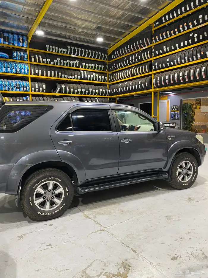 للبيع فورتشنر 2009 2