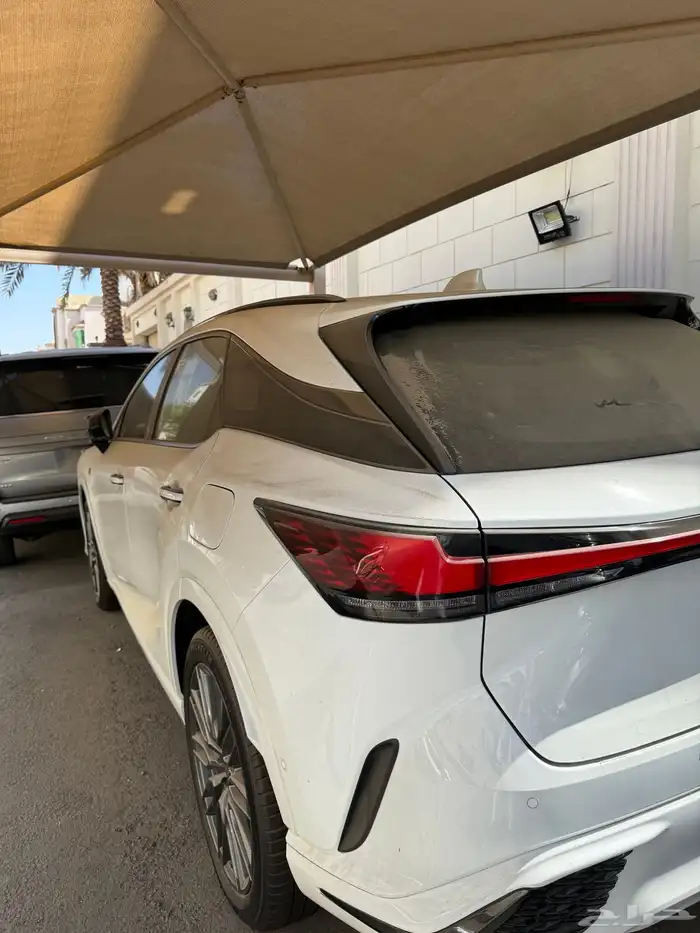 للبيع لكزس RX500HF 3