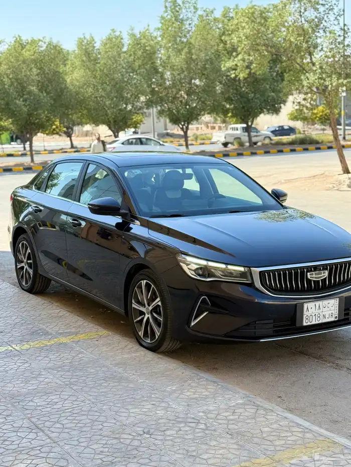 للبيع جيلي امجراند 2023 ممشى قليل 8