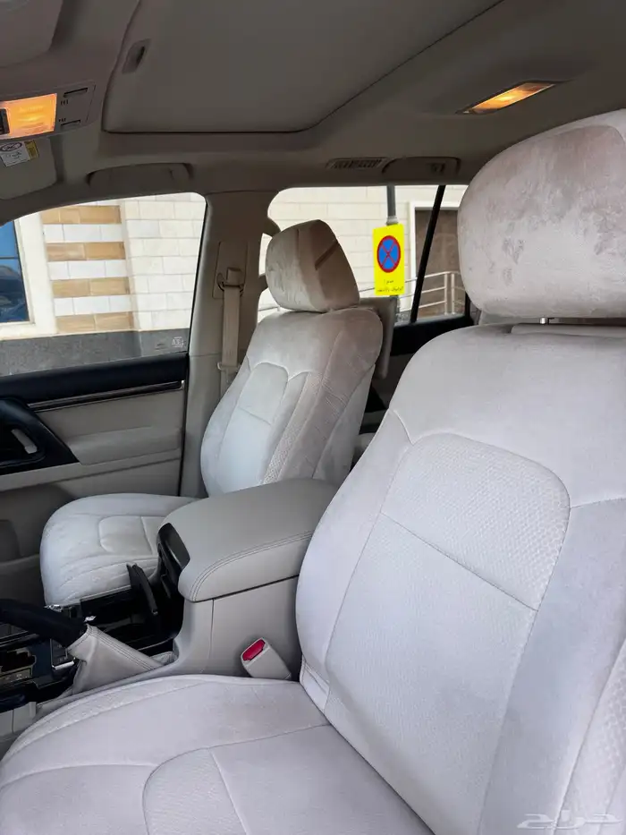 لاندكروزر تورنق 2021 فل كامل سعودي 28 الف فقط) بحالة المصنع 15