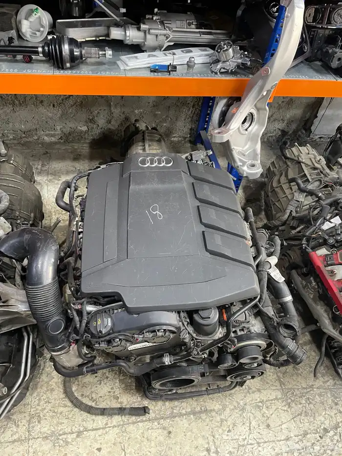 قطع غيار اودي مستورد بجميع انواعها 35