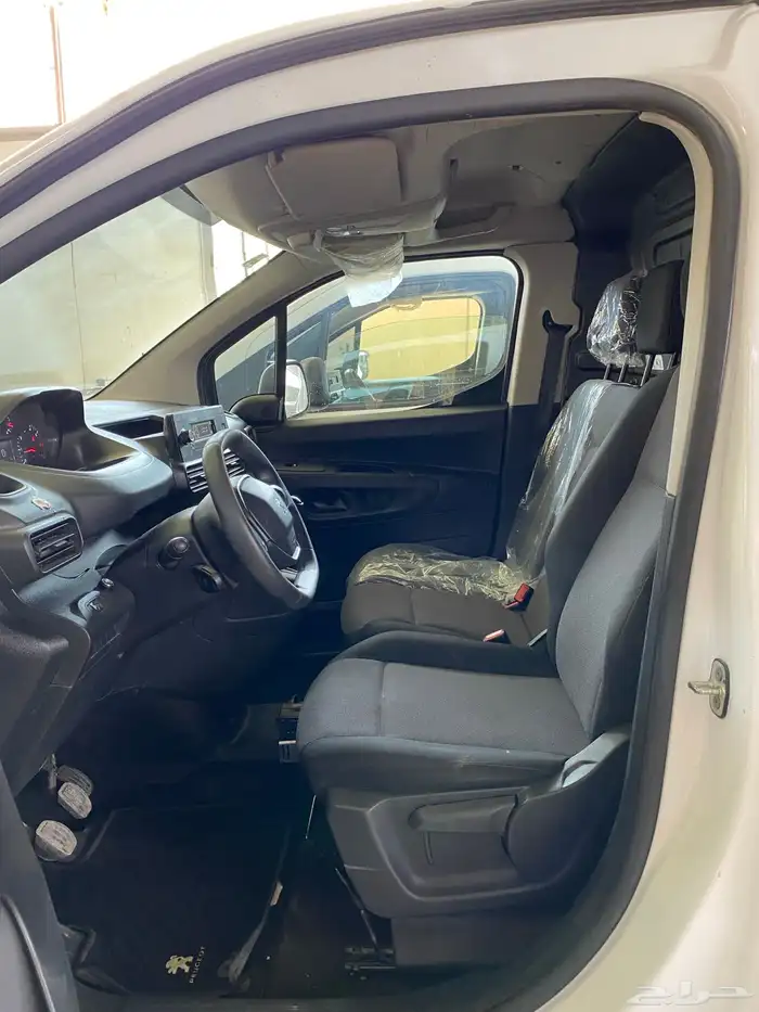 ((يوجد لدينا مجموعه من بيجو بارتنر ثلاجه تبريد 2022)) 24