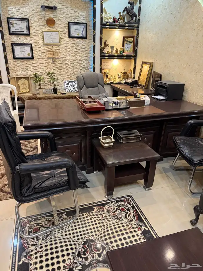 اثاث مكتبي فاخر 0
