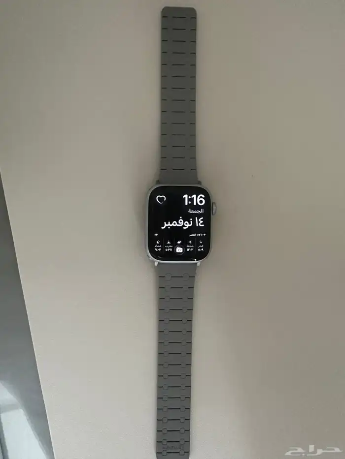 للبيع ساعة ابل 1