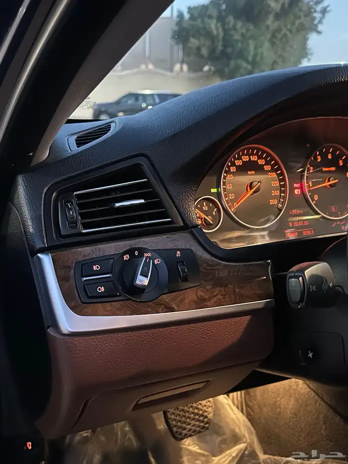 بي ام دبليو الفئة الخامسة 20