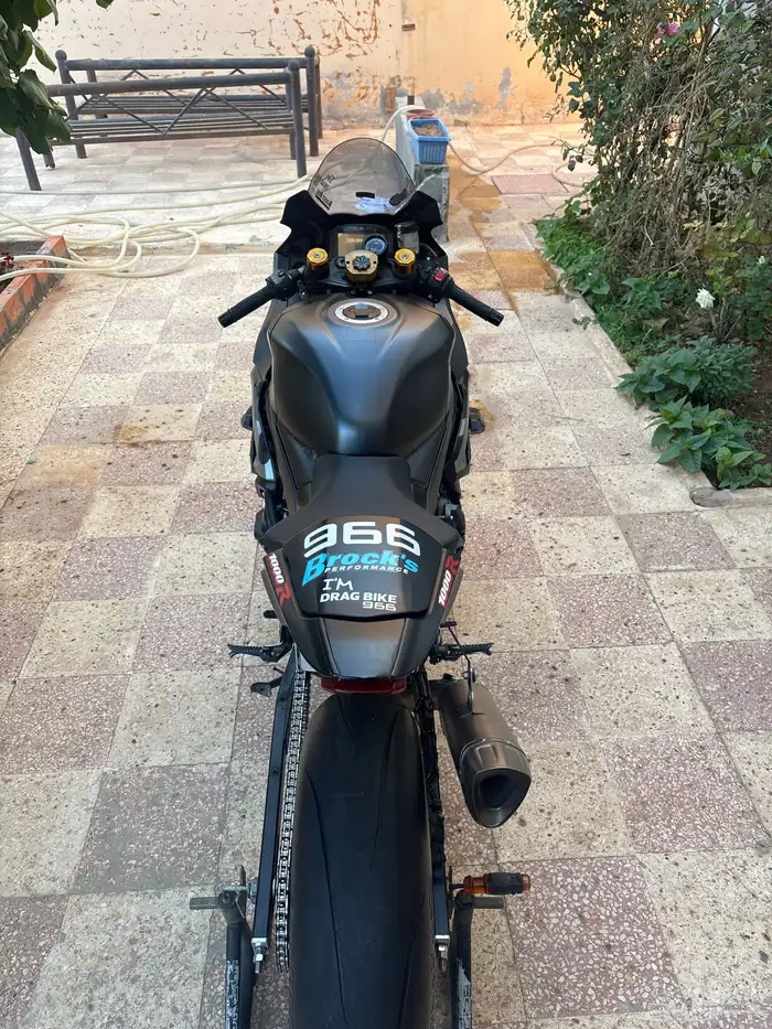 دباب 1000rr 4