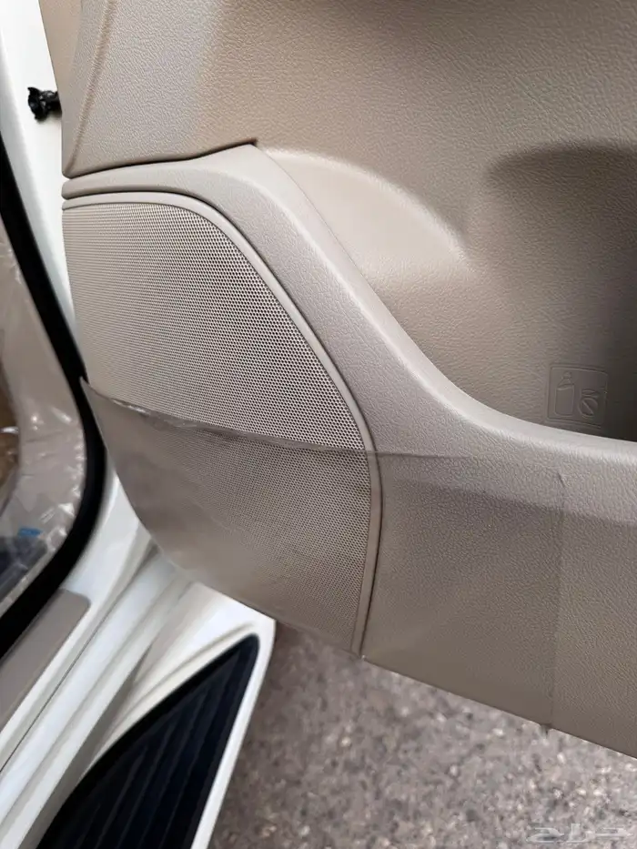 لاندكروزر تورنق 2021 فل كامل سعودي 28 الف فقط) بحالة المصنع 24