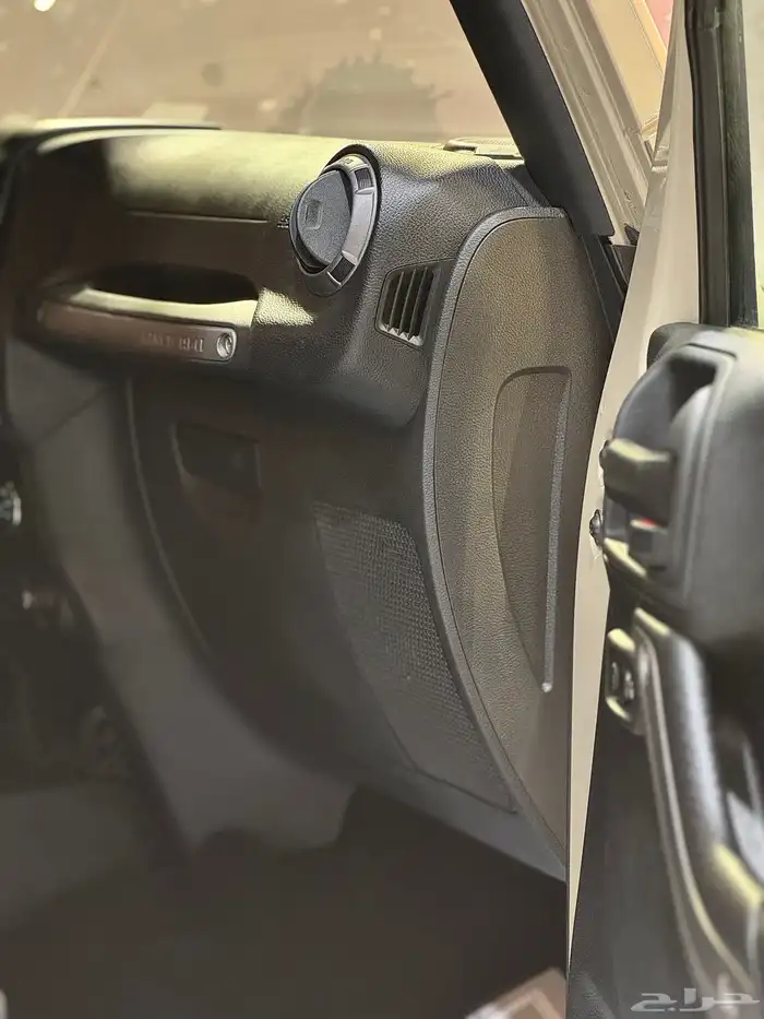 جيب رانجلر sport موديل 2018 24