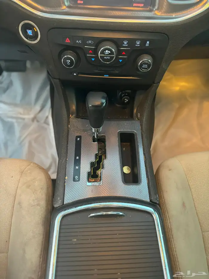 دودج تشارجر 2014 نظيف 8