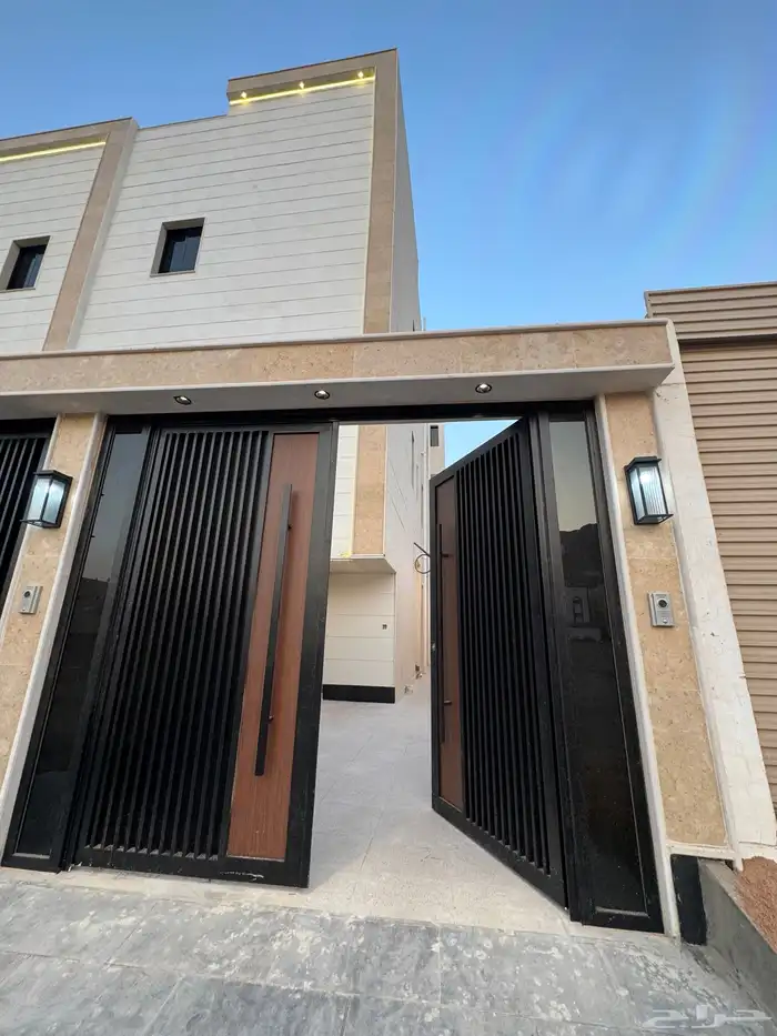 شقق تمليك مساحات كبير والاسعار طيبة 0