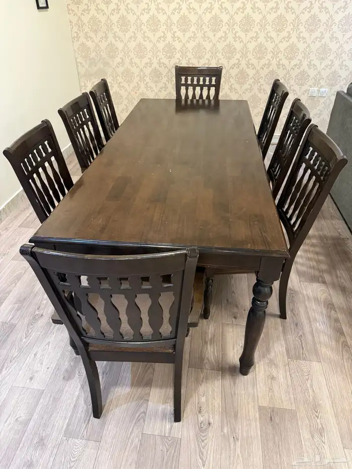 طاولة طعام ثمانية مقاعد 2