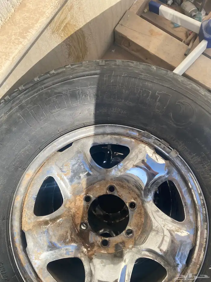 للبيع كفرات بوالين جنط 17 حجم 900 4