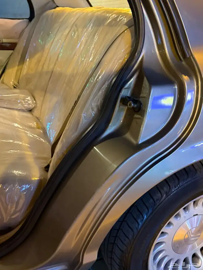 فورد جراند ماركيز 2001 نظيفة 100 95